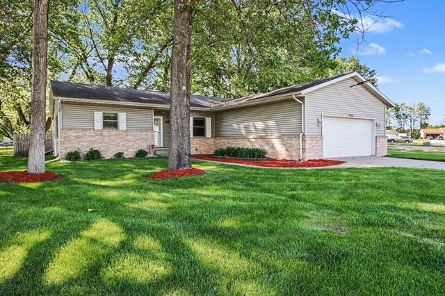 6136 Canary Avenue, Portage, IN 46368