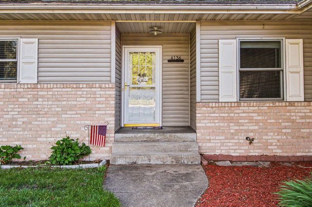 6136 Canary Avenue, Portage, IN 46368