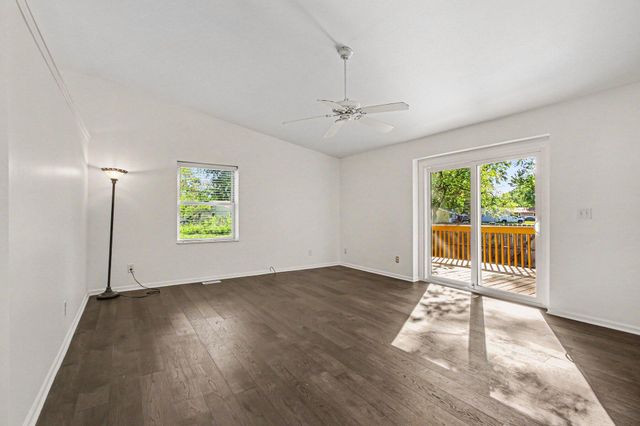 6136 Canary Avenue, Portage, IN 46368