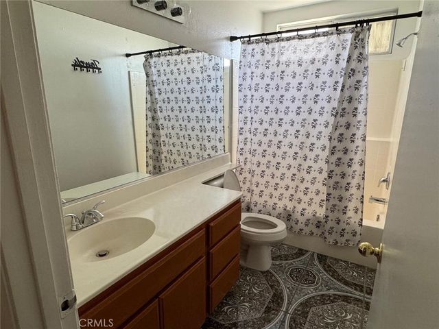 1229 Onyx, Palmdale, CA 93550