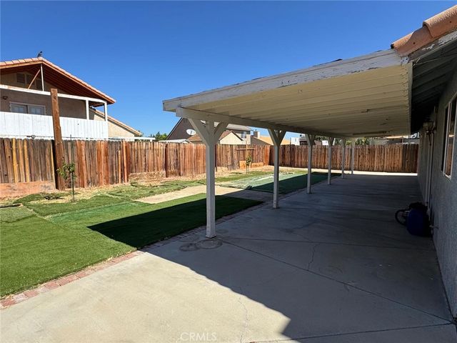 1229 Onyx, Palmdale, CA 93550