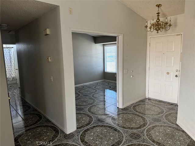 1229 Onyx, Palmdale, CA 93550
