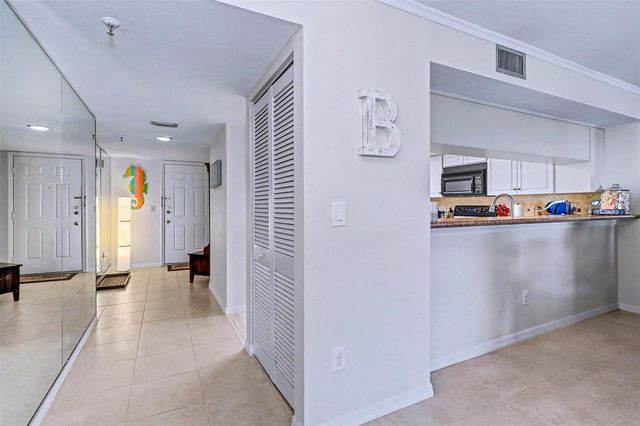 18400 GULF BOULEVARD 1302, Indian Shores, FL 33785