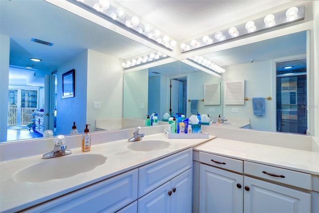 18400 GULF BOULEVARD 1302, Indian Shores, FL 33785