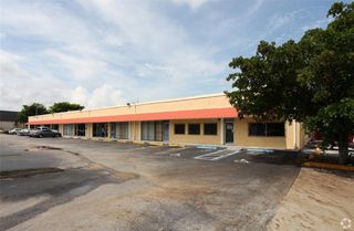 1609 NW 38th Ave, Lauderhill, FL 33311