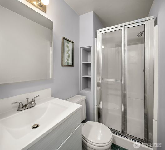 17109 44th Avenue W, Lynnwood, WA 98037