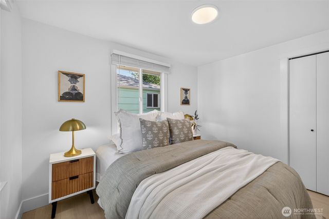 3402 48th Avenue SW, Seattle, WA 98116