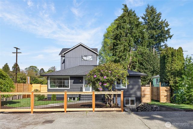 3402 48th Avenue SW, Seattle, WA 98116
