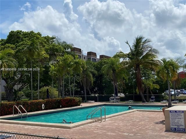 608 NE 2nd St 434, Dania Beach, FL 33004