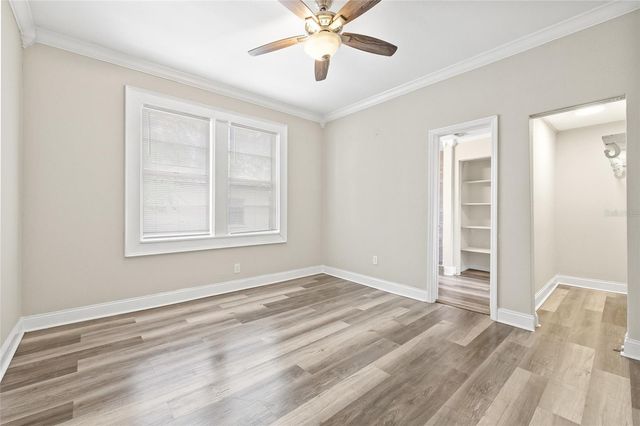 2332 W SAINT JOHN STREET, Tampa, FL 33607
