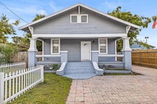 2332 W SAINT JOHN STREET, Tampa, FL 33607
