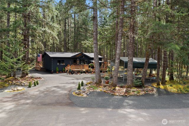 231 N Olympic Way, Hoodsport, WA 98548