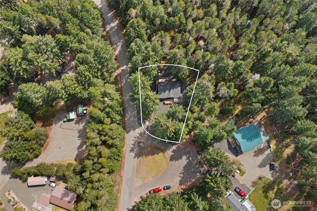 231 N Olympic Way, Hoodsport, WA 98548