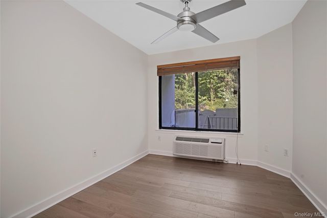 300 High Point Drive 314, Hartsdale, NY 10530