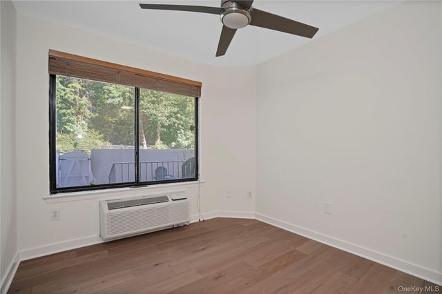 300 High Point Drive 314, Hartsdale, NY 10530