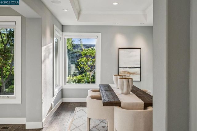 4075 Arbolado Drive, Walnut Creek, CA 94598