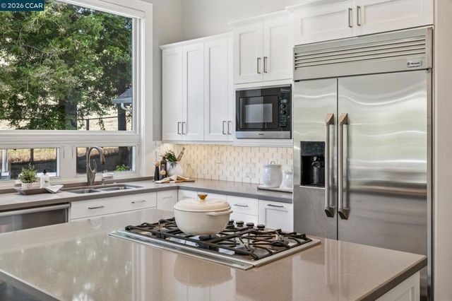 4075 Arbolado Drive, Walnut Creek, CA 94598