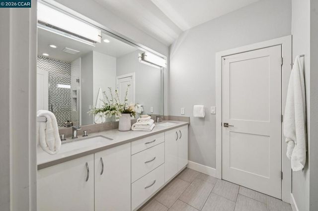 4075 Arbolado Drive, Walnut Creek, CA 94598