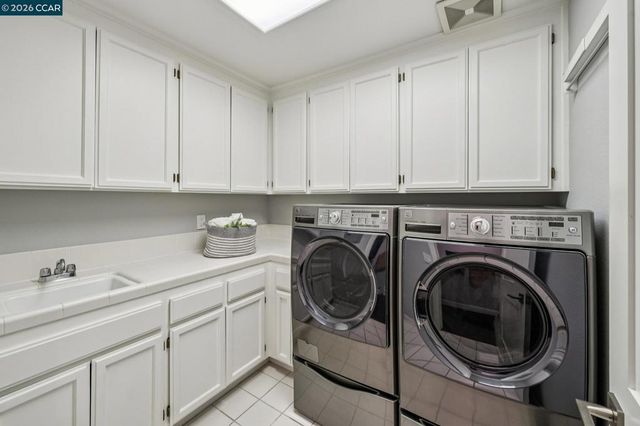 4075 Arbolado Drive, Walnut Creek, CA 94598