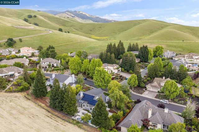 4075 Arbolado Drive, Walnut Creek, CA 94598