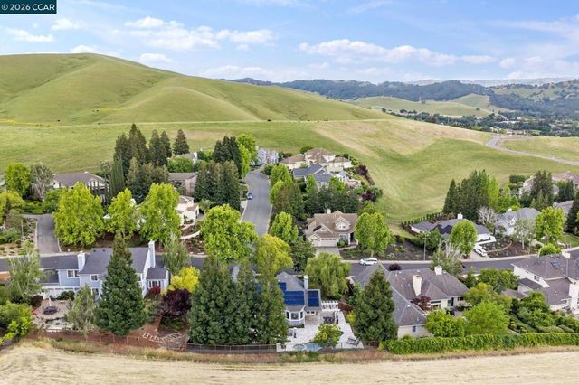 4075 Arbolado Drive, Walnut Creek, CA 94598