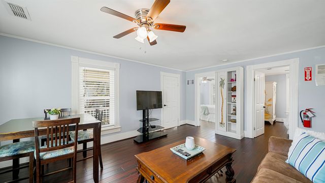 14 Sanchez Ave A, St Augustine, FL 32084