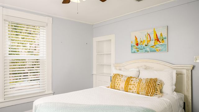 14 Sanchez Ave A, St Augustine, FL 32084