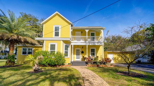 14 Sanchez Ave A, St Augustine, FL 32084