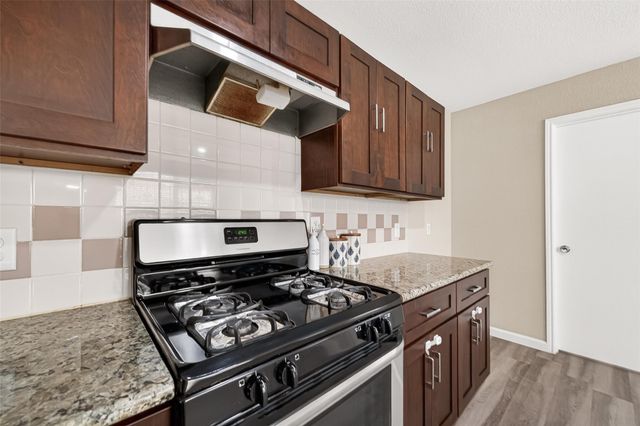 13126 Dawn Hollow Lane, Houston, TX 77072