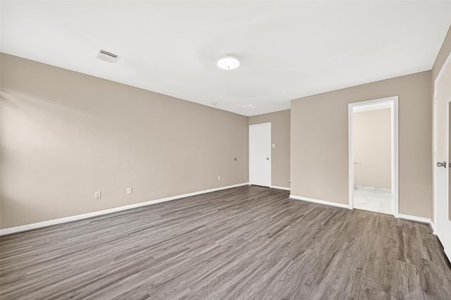 13126 Dawn Hollow Lane, Houston, TX 77072