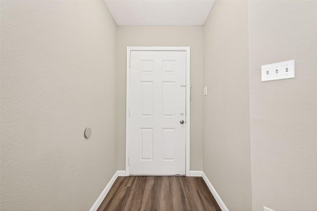 13126 Dawn Hollow Lane, Houston, TX 77072