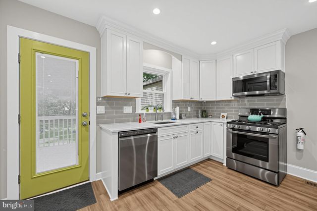4 S ATLANTIC AVE, Haddon Township, NJ 08108