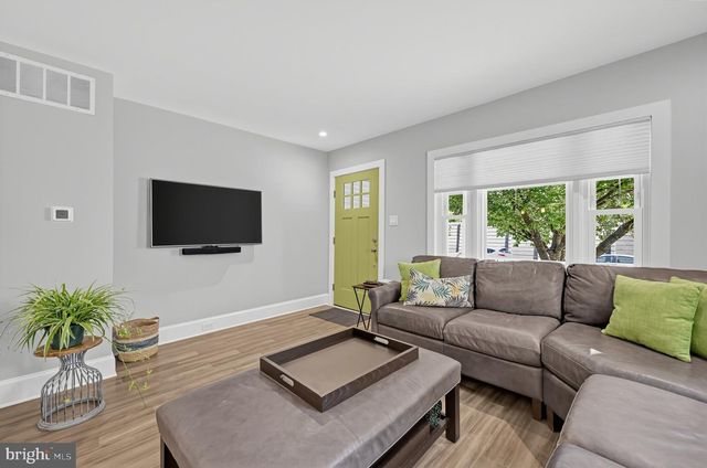4 S ATLANTIC AVE, Haddon Township, NJ 08108