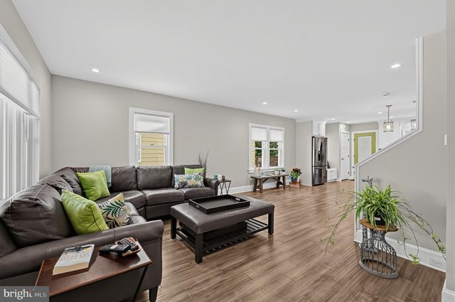 4 S ATLANTIC AVE, Haddon Township, NJ 08108