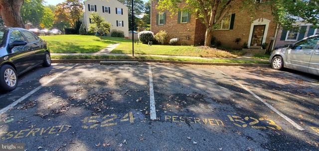 972 PAULSBORO DR, Rockville, MD 20850