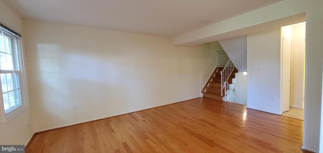 972 PAULSBORO DR, Rockville, MD 20850