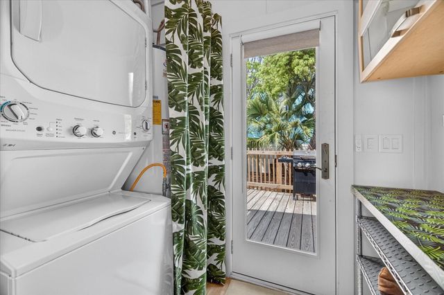 2407 37th Street, Galveston, TX 77550