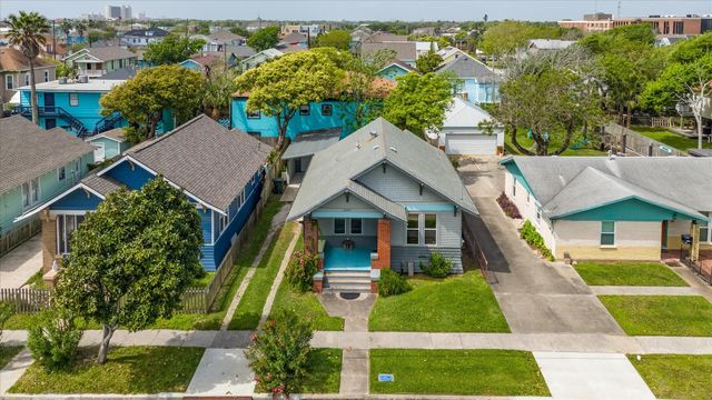 2407 37th Street, Galveston, TX 77550