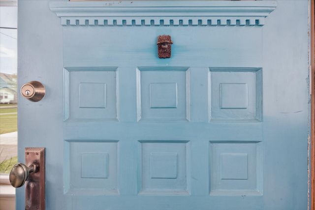 2407 37th Street, Galveston, TX 77550