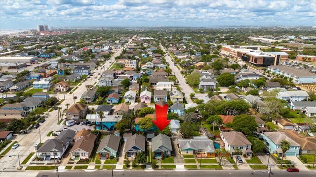 2407 37th Street, Galveston, TX 77550