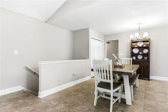 108 Rose Creek Lane, Woodstock, GA 30189