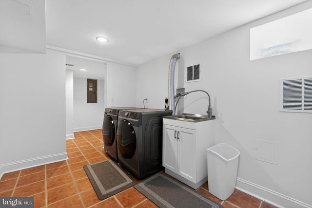 3511 DECATUR AVE, Kensington, MD 20895