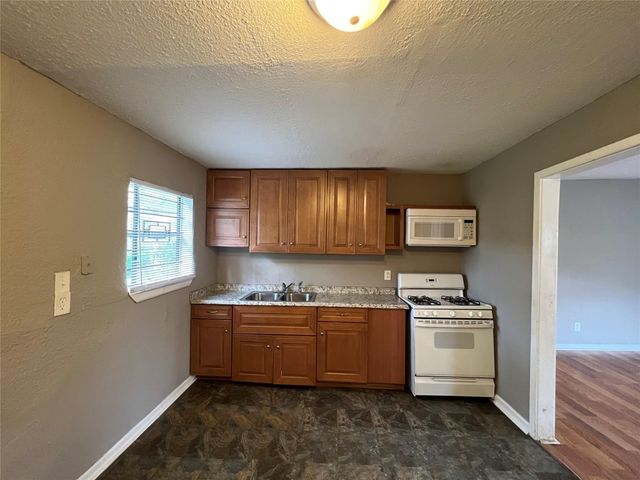 4623 Perry Street, Houston, TX 77021