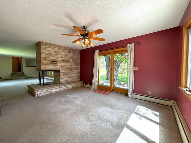 1447 Sterling Street S, Maplewood, MN 55119