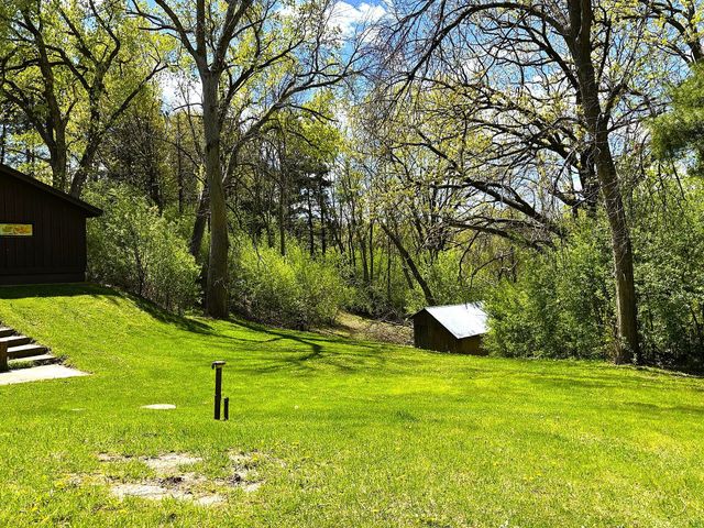 1447 Sterling Street S, Maplewood, MN 55119