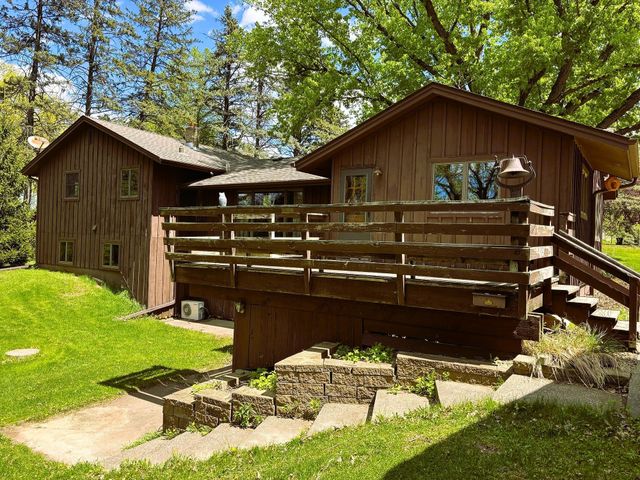 1447 Sterling Street S, Maplewood, MN 55119