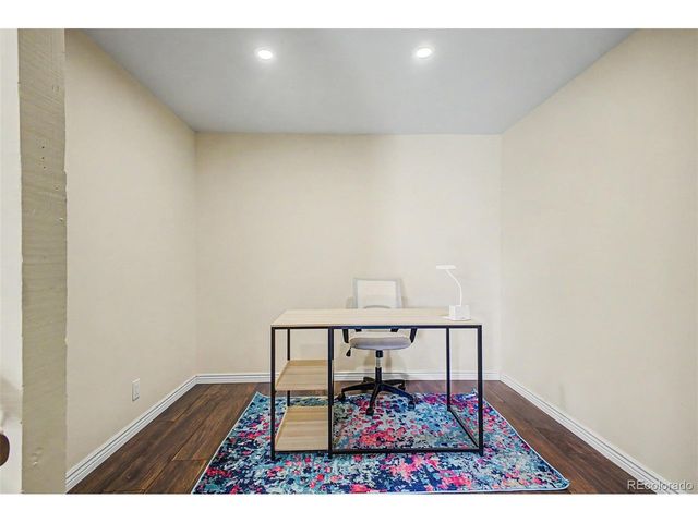 38 Navajo Ct, Lyons, CO 80540