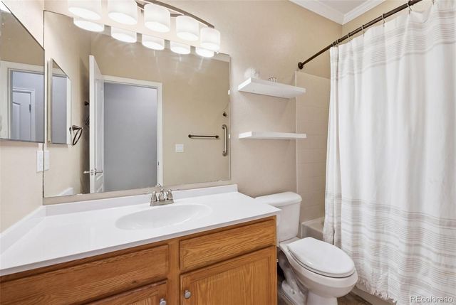 3198 S Nepal Way, Aurora, CO 80013