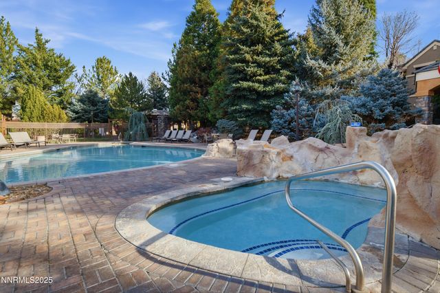 900 S Meadows Parkway Apt 2322, Reno, NV 89521