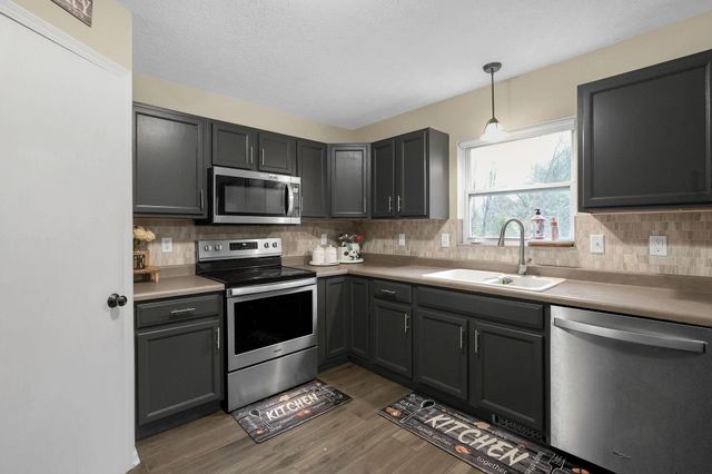 8300 Kennedy Road, Blacklick, OH 43004